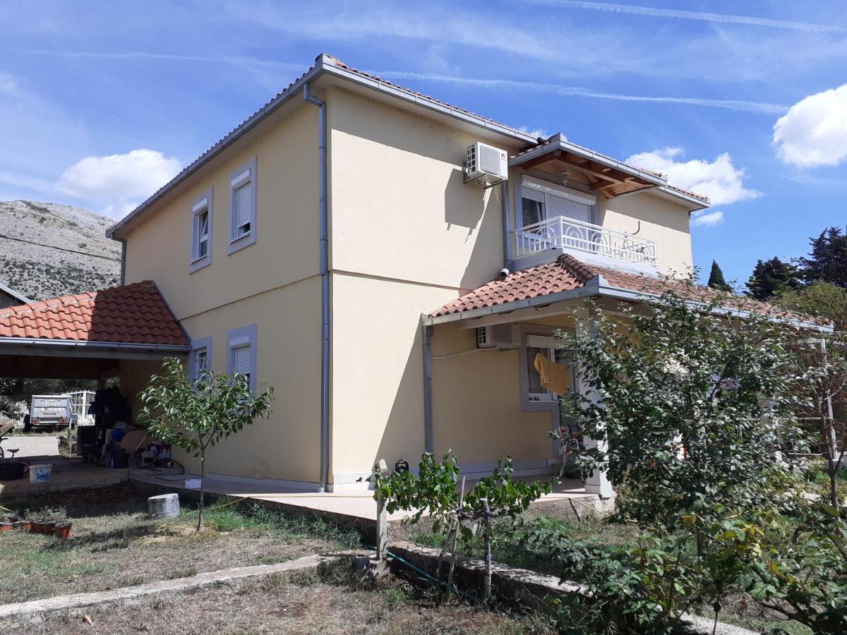 Hotel Hacienda TOHOLJ Trebinje Exterior foto