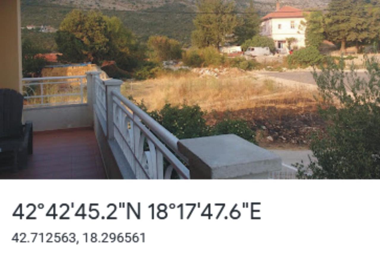 Hotel Hacienda TOHOLJ Trebinje Exterior foto